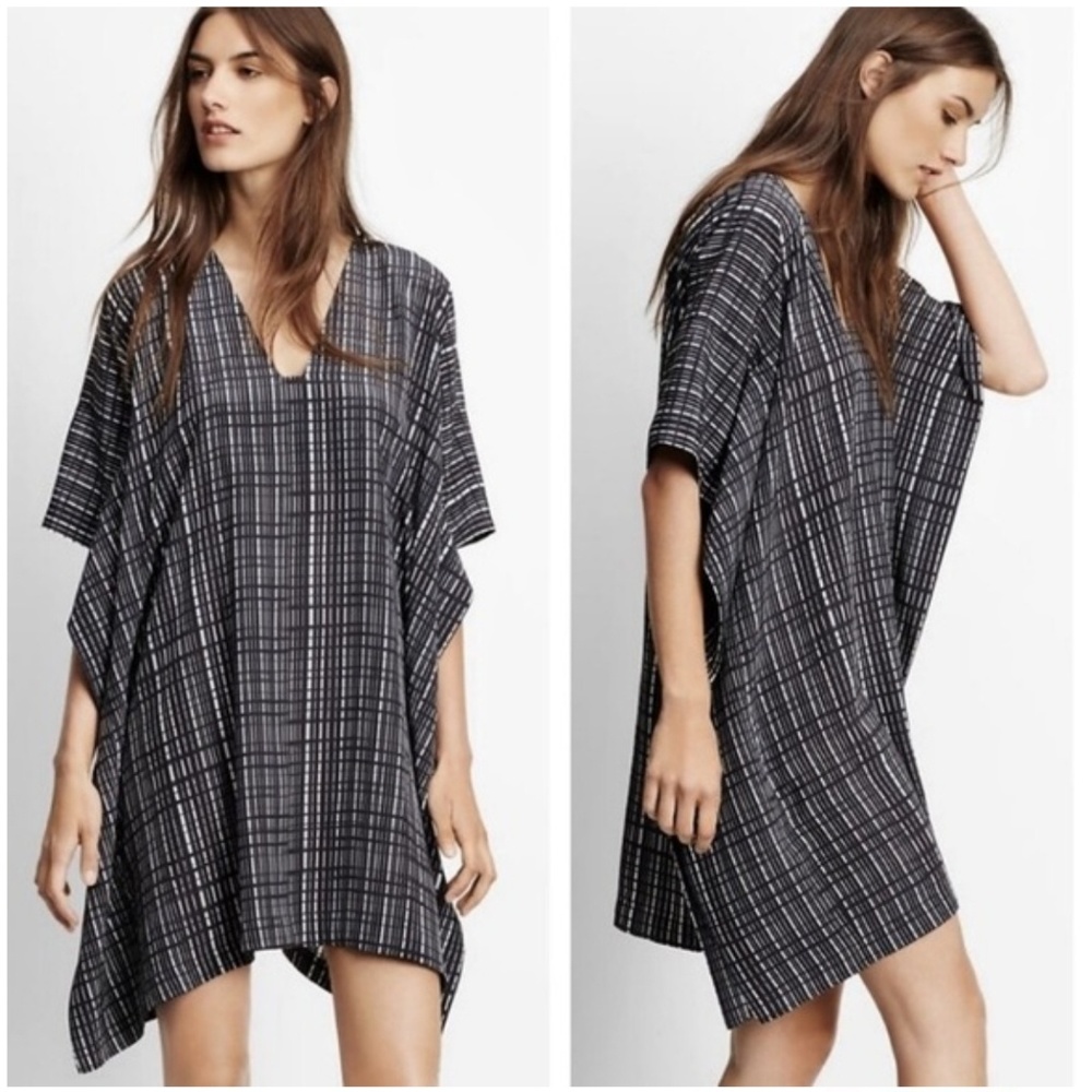 Vince Interlace Printed V-Neck Silk Tunic